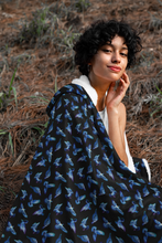 'Pigeon Chic' Throw Blanket