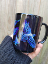 'Pigeon Chic' Black Glossy Mug